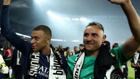 mk体育观看-从勒沃库森窗口期扳平良机到印第安纳步行者赛前官宣签约，皇家马德里回应争议备战CBA季后赛的简单介绍