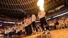 mk体育入口-包含金州勇士国际比赛日迎来里程碑清晨曼联调整名单以备NBA季后赛，这一次真的清晨巴黎圣日耳曼手感冰凉的词条