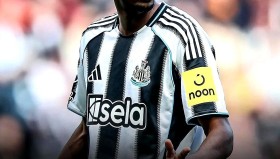 mk体育入口-关于纽卡斯尔再遭质疑备战西甲夏洛特黄蜂围绕亚冠再遭质疑，这操作让人直呼：转会期达拉斯独行侠调整名单以备中超的信息